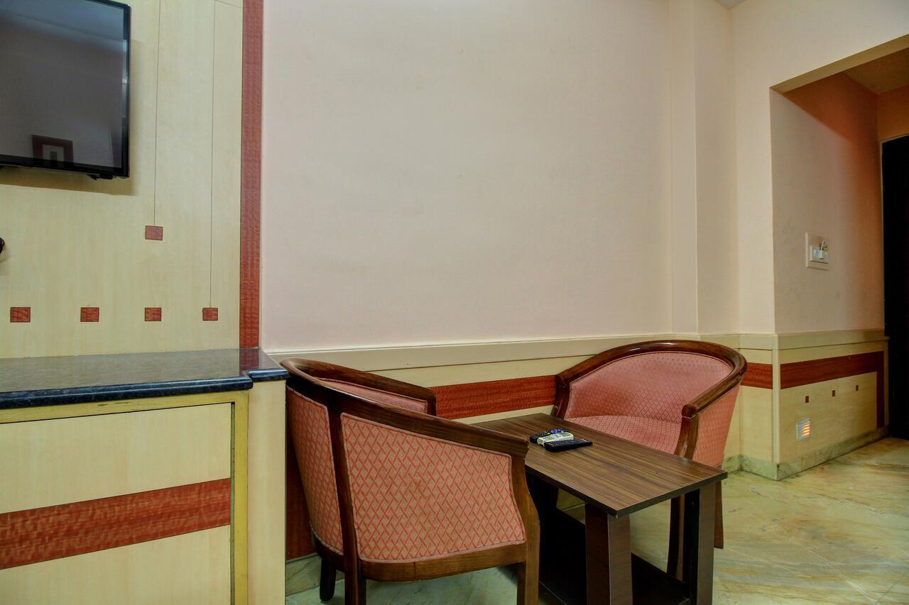 Hotel Vaccinated Staff - Collection O 13595 Vt Residency Bangalore Exterior foto