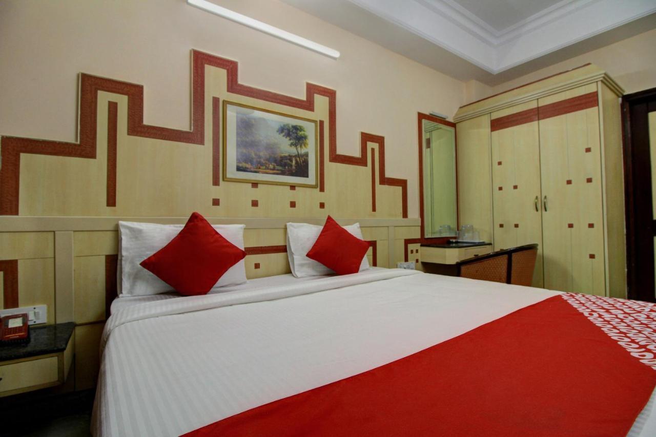Hotel Vaccinated Staff - Collection O 13595 Vt Residency Bangalore Exterior foto